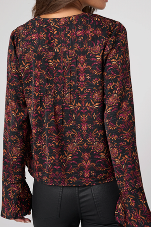 Band Collar Top with Pintuck — Black/Burgundy