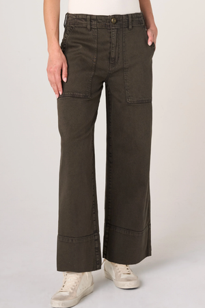Utility Relaxed Straight Leg Pant — Mosswood